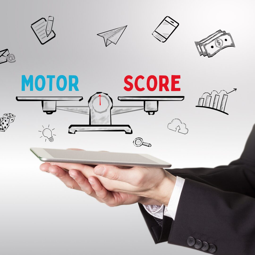 Motor de Decisiones vs Score Crediticio